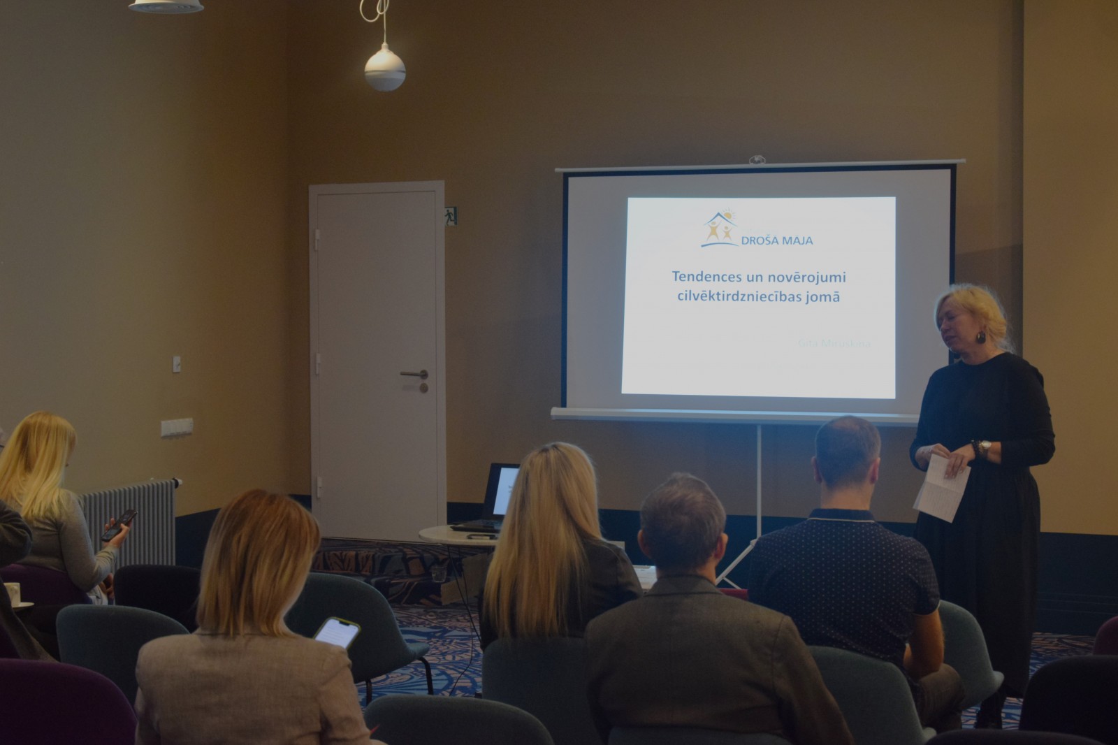 Iedvesmas brokastis cilvēku tirdzniecības mazināšanai | Patvērums Drošā māja