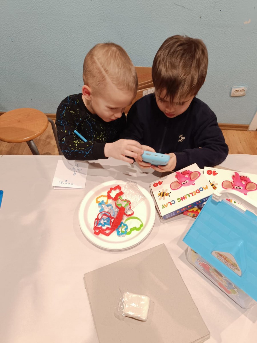 Ukraiņu sieviešu atbalsta grupa Liepājā | Patvērums Drošā māja