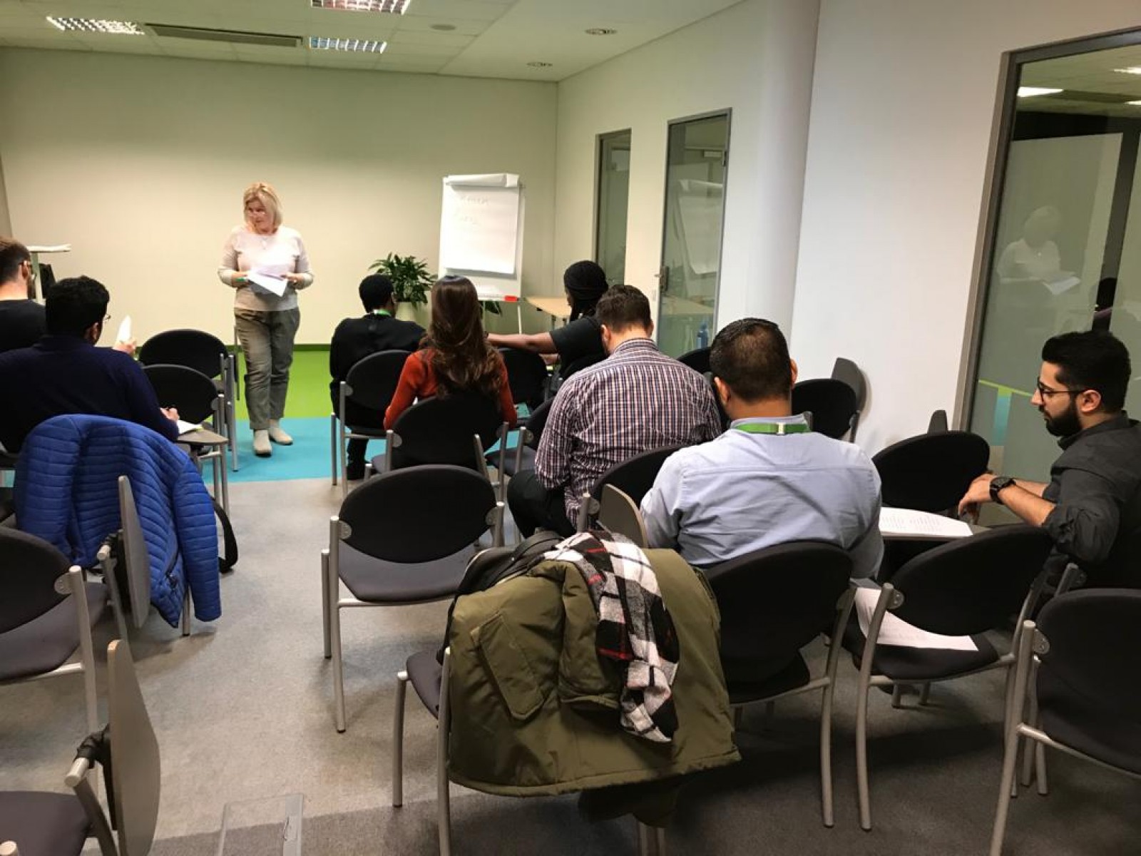 Latviešu sarunvalodas klubs SEB bankā | Patvērums Drošā Māja