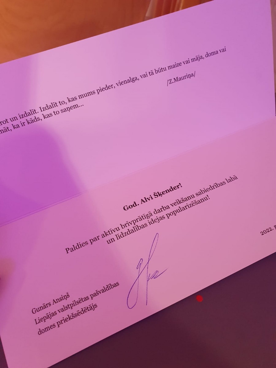 Liepājas pašvaldība izsaka pateicību Informācijas centram iebraucējiem un tā darbiniekiem | Patvērums Drošā Māja