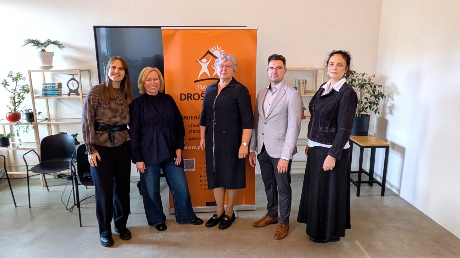 Preses brokastis cilvēku tirdzniecības novēršanai | Patvērums Drošā māja