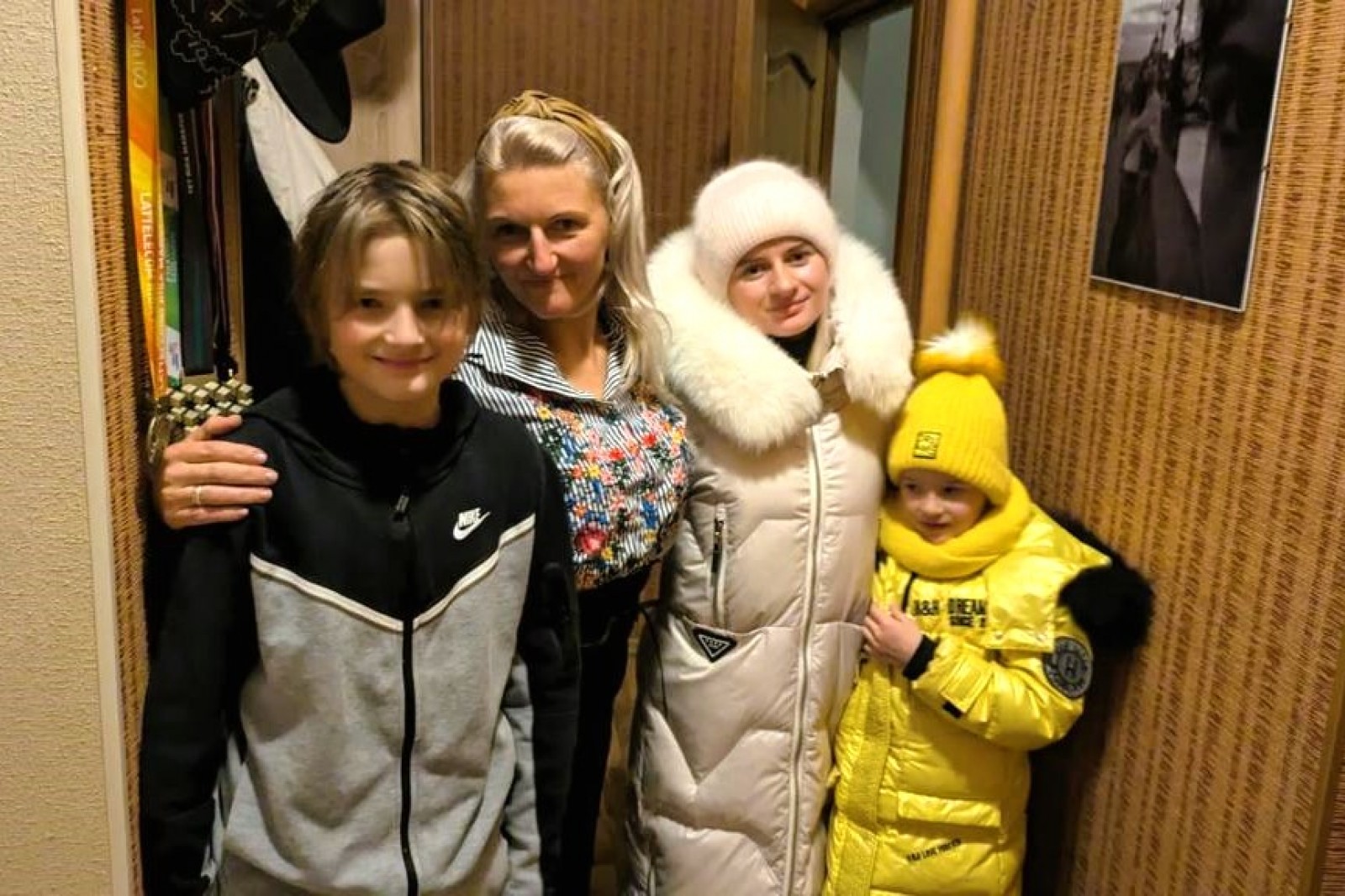 Vakariņas Daugavpilī pie Ievas ciemojas Oksana un Anna | Patvērums Drošā māja