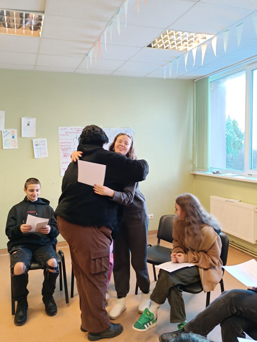 Darbnīca ukraiņu un latviešu jauniešiem Liepājā | Patvērums Drošā māja